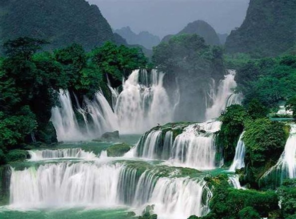 江西銅鼓?湯里溫泉、天柱峰、秋收起義紀念館2日游